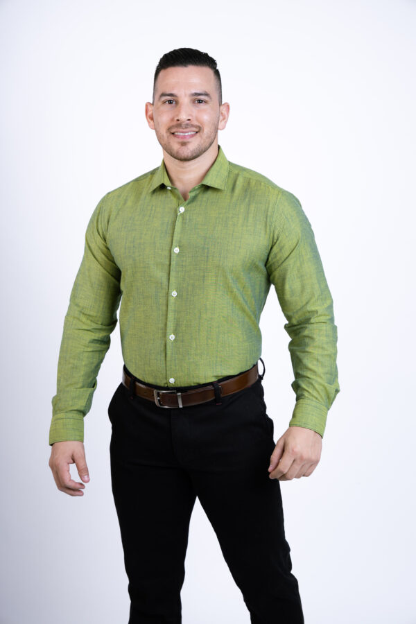 CAMISAS DE ALGODON CON ACABADO EN LINO